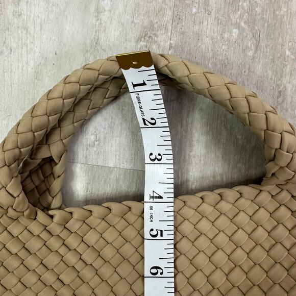 Naghedi St. Barths Medium Tote In Camel Tan Neutral - Picture 9 of 11